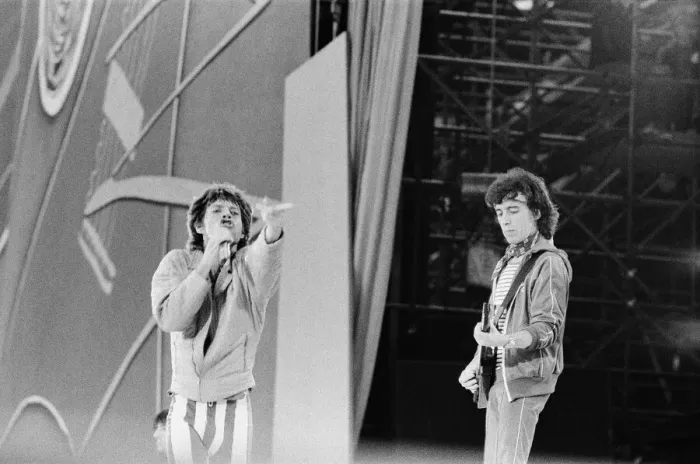 Framed Print : The Rolling Stones European Tour 1982. Wembley Stadium. Mick Jagger and Bill Wyman Framed Print : The Rolling Stones European Tour 1982. Wembley Stadium. Mick Jagger and Bill Wyman