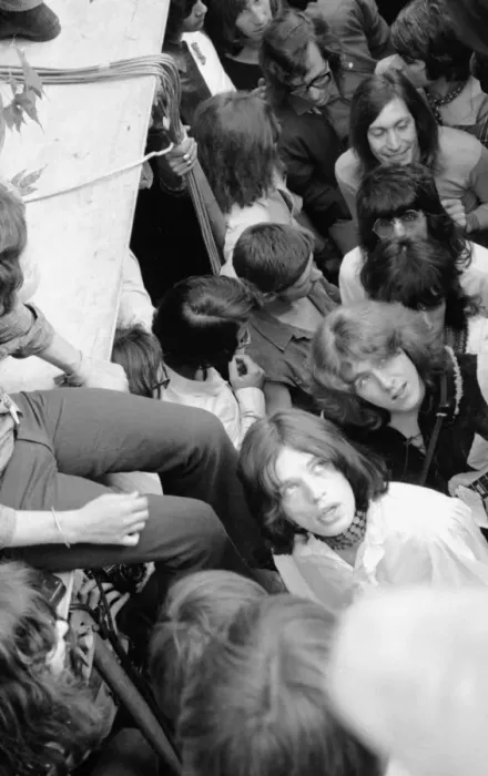 Framed Print : The Rolling Stones led Mick Jagger arrive for the pop concert in Hyde Park Framed Print : The Rolling Stones led Mick Jagger arrive for the pop concert in Hyde Park