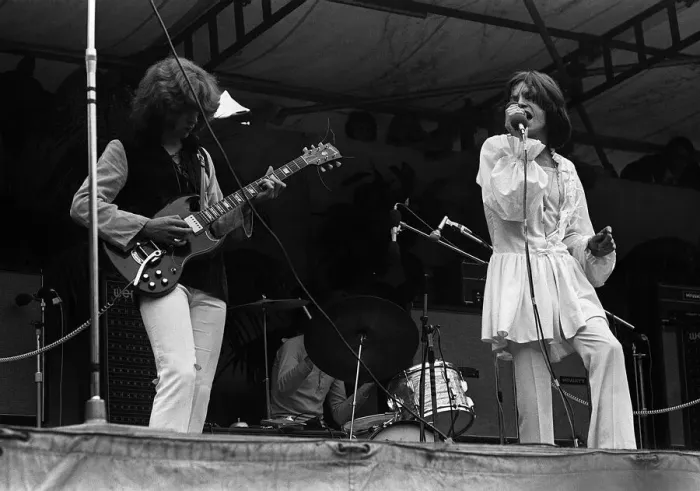 Framed Print : Rolling Stones: Mick Jagger & Mick Taylor performing at Hyde Park London. 5th July 1969 Framed Print : Rolling Stones: Mick Jagger & Mick Taylor performing at Hyde Park London. 5th July 1969