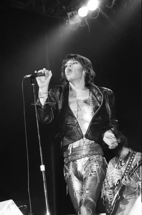 Framed Print : Rolling Stones on stage in concert at Earls Court, Central London Framed Print : Rolling Stones on stage in concert at Earls Court, Central London