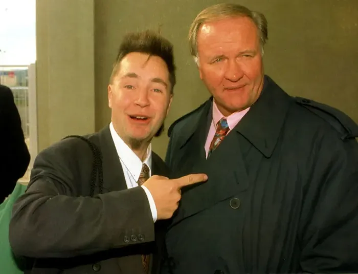 Framed Print : Ron Atkinson football manager with musician Nigel Kennedy Dbase