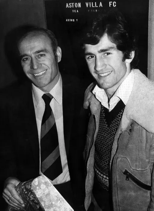 Framed Print : Ron Saunders football manager of Aston Villa signs new player Dennis Mortimer