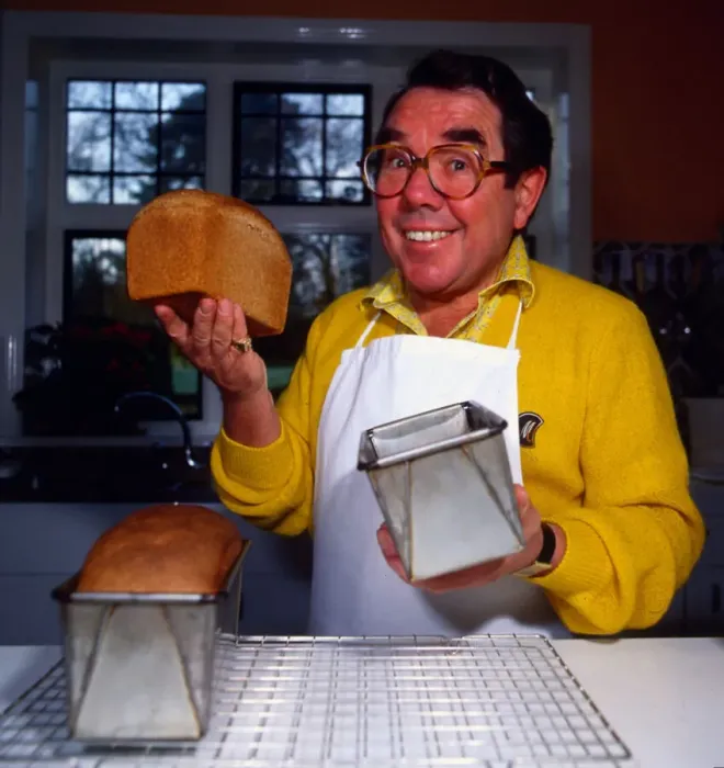 Framed Print : Ronnie Corbett baking bread at home March 1987 Framed Print : Ronnie Corbett baking bread at home March 1987