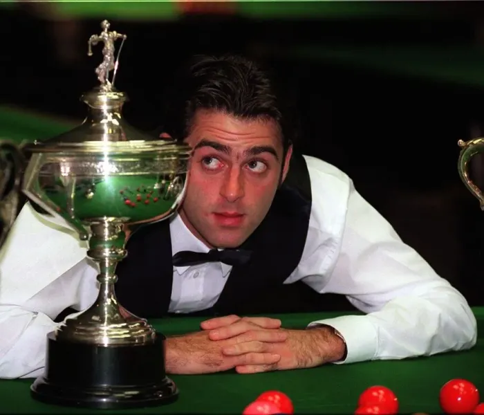 Framed Print : Ronnie O Sullivan snooker player September 1997 Looks at World Championship trophy Framed Print : Ronnie O Sullivan snooker player September 1997 Looks at World Championship trophy