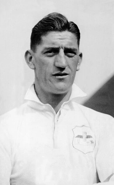 Ronnie Rooke of Fulham FC. 25th August 1938