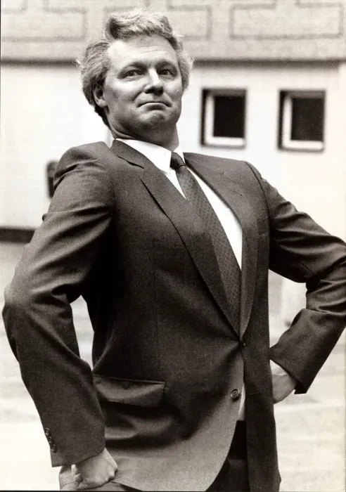 Framed Print : Rory Bremner - Comedian -May 1988 hand on hips Framed Print : Rory Bremner - Comedian -May 1988 hand on hips