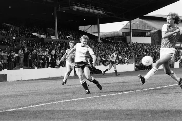 Framed Print : Rotherham 1-2 Reading, League Division Three match at Millmoor