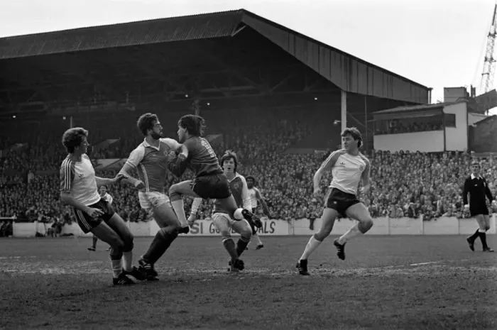 Framed Print : Rotherham 2 v. Luton 2. April 1982 MF06-38-015 Local Caption Division 2 Football Framed Print : Rotherham 2 v. Luton 2. April 1982 MF06-38-015 Local Caption Division 2 Football