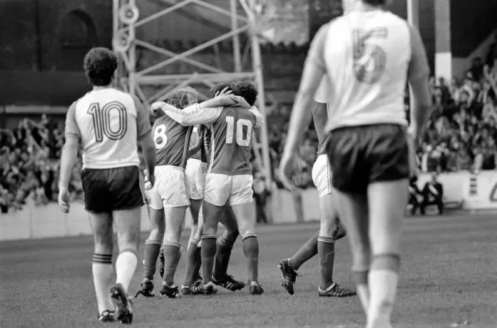 Framed Print : Rotherham 2 v. Luton 2. April 1982 MF06-38-025 Local Caption Division 2 Football Framed Print : Rotherham 2 v. Luton 2. April 1982 MF06-38-025 Local Caption Division 2 Football