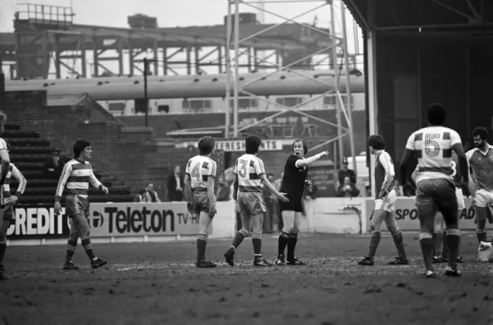 Framed Print : Rotherham United 1 v. Queens Park Rangers 0. March 1982 MF06-20-047 Local Caption