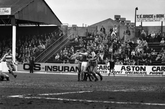 Framed Print : Rotherham United 1 v. Queens Park Rangers 0. March 1982 MF06-20-013 Local Caption Framed Print : Rotherham United 1 v. Queens Park Rangers 0. March 1982 MF06-20-013 Local Caption