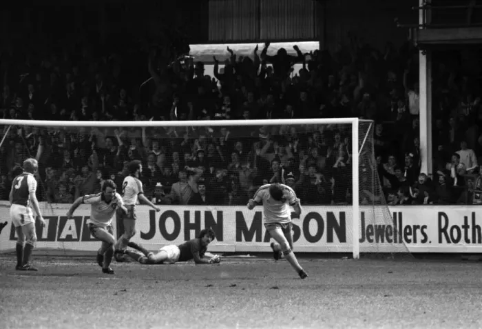Framed Print : Rotherham United 2 v. Grimsby 2. April 1982 MF06-26-047 Local Caption Division 1 Framed Print : Rotherham United 2 v. Grimsby 2. April 1982 MF06-26-047 Local Caption Division 1
