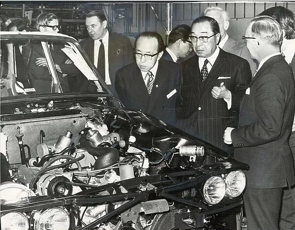 Rover plant director, Mr Ron Phillips (right) showing the 2