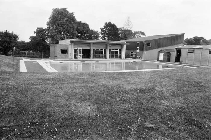Framed Print : Rowheath Pavilion Centre. Heath Road, Bournville, Birmingham B30 1HH. 14th July 1981