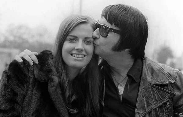 Roy Orbison kissing his wife Barbara Anne Marie April 1970