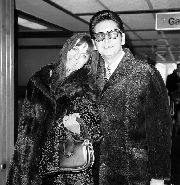 Roy Orbison with his wife Barbara Anne Marie April 1969 at Heathrow Airport