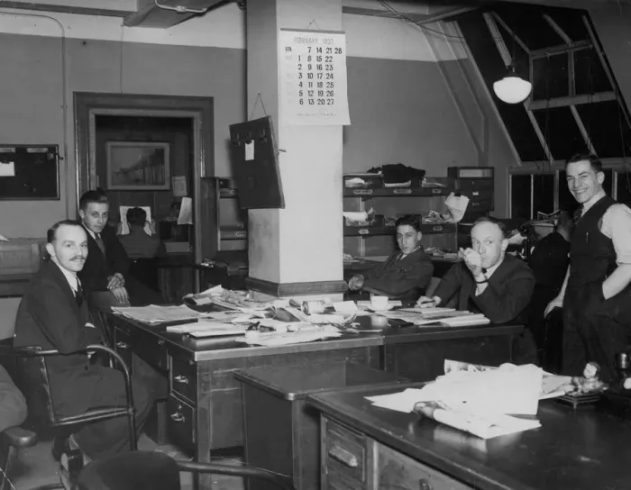 Framed Print : Roy Suffern (left) and Fraser Anderson on the Daily Mirror news desk at Geraldine House Framed Print : Roy Suffern (left) and Fraser Anderson on the Daily Mirror news desk at Geraldine House