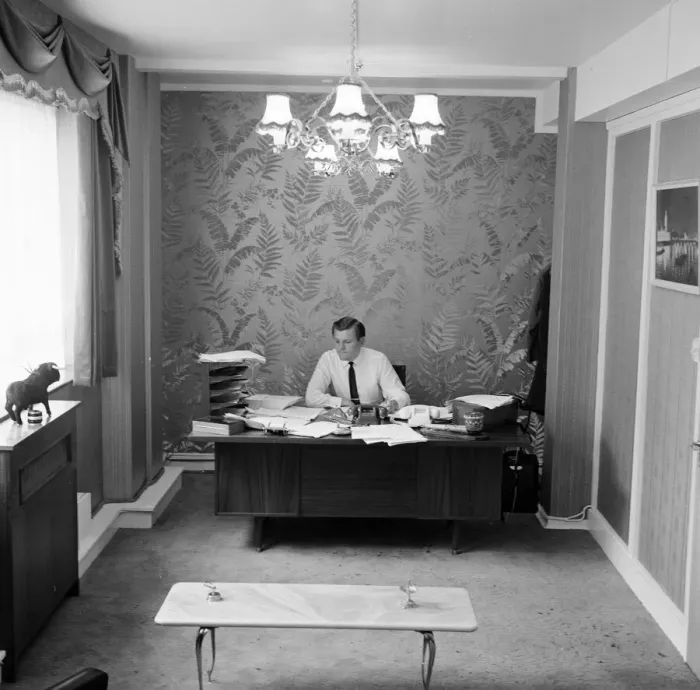 Framed Print : Roy Tempest, Theatrical Agent, London, 21st April 1964 Framed Print : Roy Tempest, Theatrical Agent, London, 21st April 1964