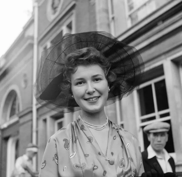 Framed Print : Royal Ascot 1955, Miss Patricia Biggs, Thursday 14th July 1955 Framed Print : Royal Ascot 1955, Miss Patricia Biggs, Thursday 14th July 1955