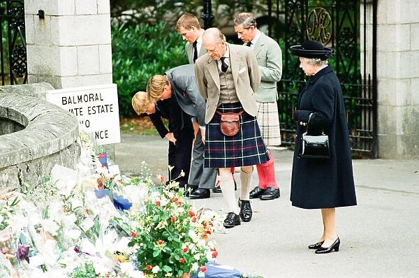 Royal Family, Balmoral Estate, Scotland, 5th September 1997
