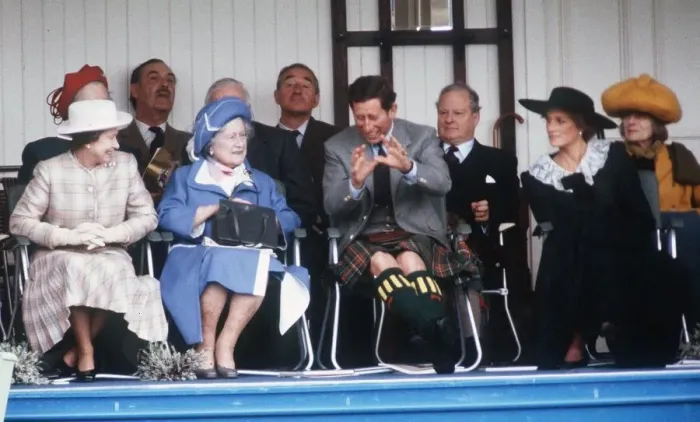 Framed Print : The Royal Family on the podium at the annual Braemar Highland Games near Balmoral