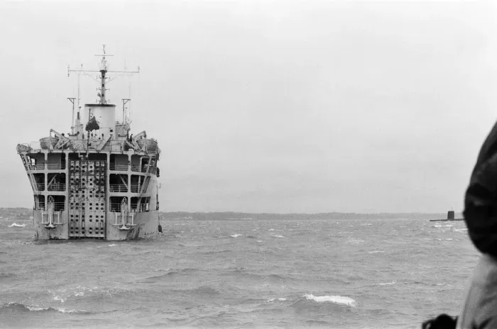 Framed Print : Royal Fleet auxiliary Sir Lancelot'(pictured