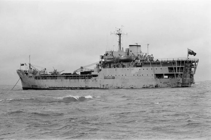 Framed Print : Royal Fleet auxiliary Sir Lancelot'(pictured Framed Print : Royal Fleet auxiliary Sir Lancelot'(pictured