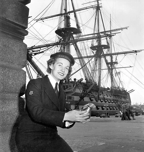 Royal Navy HMS Victory: WREN Margaret Mann 19 a winter in the navy