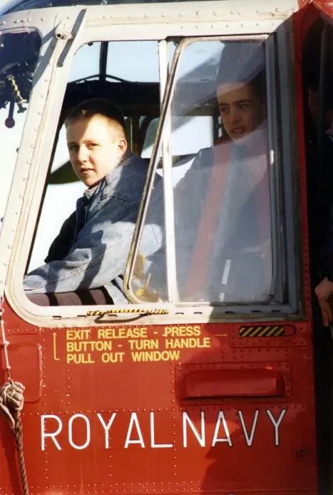 Framed Print : A Royal Navy Westland Sea King helicopter which landed at Kenton School so the crew could