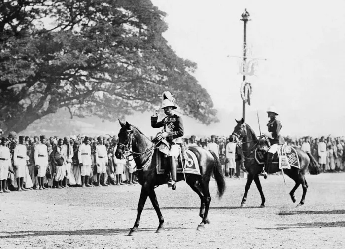 Framed Print : Royal Visit of King George V and Queen Mary to India. King George on horseback Framed Print : Royal Visit of King George V and Queen Mary to India. King George on horseback