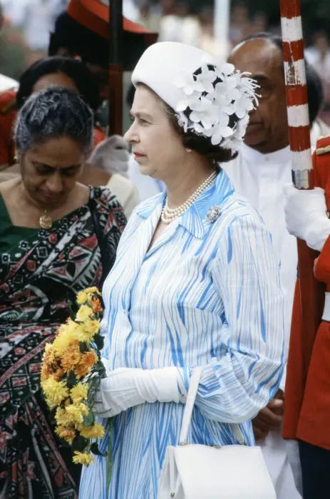 Framed Print : Royal Visit of Queen Elizabeth II and Prince Philip, Duke of Edinburgh to Sri Lanka Framed Print : Royal Visit of Queen Elizabeth II and Prince Philip, Duke of Edinburgh to Sri Lanka