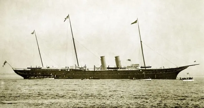 Framed Print : The Royal Yacht Victoria and Albert - The White ensign being lowered as King George V Framed Print : The Royal Yacht Victoria and Albert - The White ensign being lowered as King George V