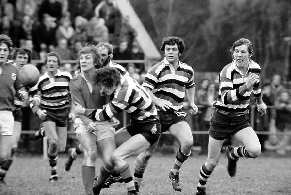 Rugby: London Welsh vs. Bath. January 1977 77-00102-012