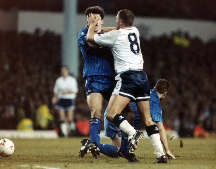 Framed Print : Rumbelows Cup Quarter Final replay at White Hart Lane. Tottenham Hotspur 0 v Framed Print : Rumbelows Cup Quarter Final replay at White Hart Lane. Tottenham Hotspur 0 v
