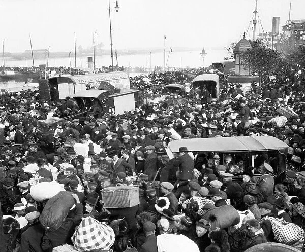 The rush of civilians to the quay at Antwerp to catch one of the boats evacuating