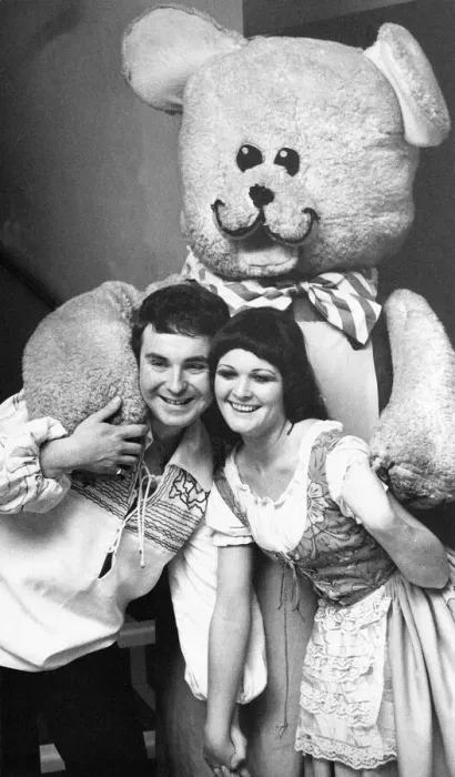 Framed Print : Russel Grant (Hansel), Marianne Parnell (Gretel) and Peter Robins (The bear Framed Print : Russel Grant (Hansel), Marianne Parnell (Gretel) and Peter Robins (The bear