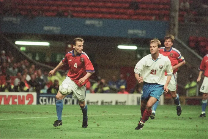 Framed Print : Russia 3-3 Czech Republic, Euro 1996 Group C match at Anfield Framed Print : Russia 3-3 Czech Republic, Euro 1996 Group C match at Anfield