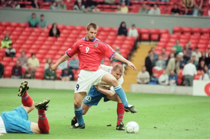 Framed Print : Russia 3-3 Czech Republic, Euro 1996 Group C match at Anfield Framed Print : Russia 3-3 Czech Republic, Euro 1996 Group C match at Anfield