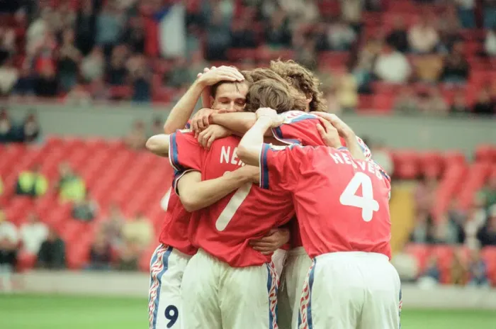 Framed Print : Russia 3-3 Czech Republic, Euro 1996 Group C match at Anfield