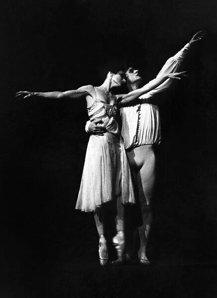 Russian ballet dancer Mikhail Baryshnikov in his debut with the Royal Ballet at Convent