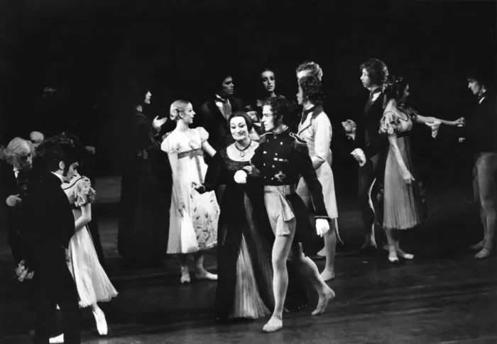 Framed Print : Ruth Papendick (centre) as Madame Larina in the Stuttgart Ballet production of John