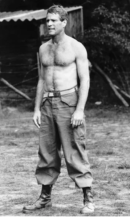 Framed Print : Ryan O Neal Film Actor during a break enjoys a game of Frisbee - August 1976Dbase MSI