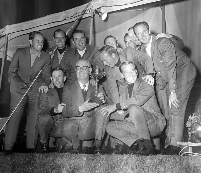 Framed Print : Ryder Cup Great Britain v USA Golf October 1965 The winning USA squad proudly