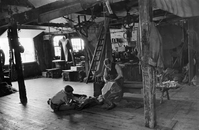Framed Print : The sailmakers loft at Rye, Sussex. October 1935 P012177 Framed Print : The sailmakers loft at Rye, Sussex. October 1935 P012177