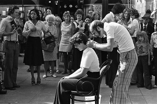 Saks Hairdressing, Middlesbrough, Circa 1975. Our Picture Shows