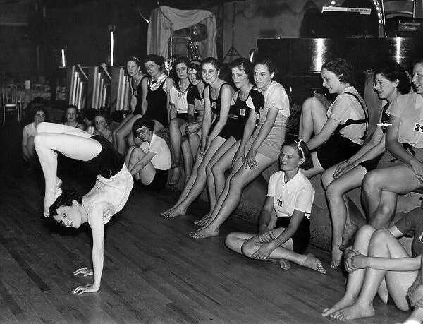 Sali Lobel dance competition. 6th October 1936