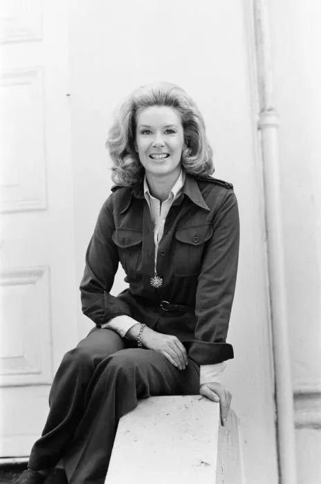 Framed Print : Sally Ann Howes, English actress and singer, London, Friday 8th June 1973 Framed Print : Sally Ann Howes, English actress and singer, London, Friday 8th June 1973