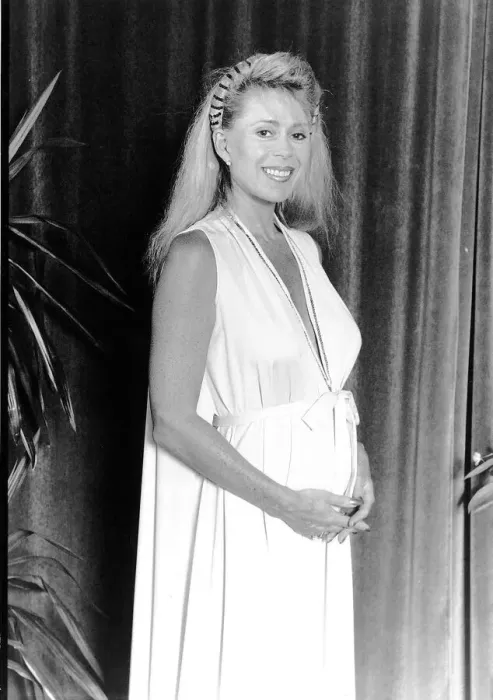Framed Print : Sally Farmiloe Actress Former Model Framed Print : Sally Farmiloe Actress Former Model