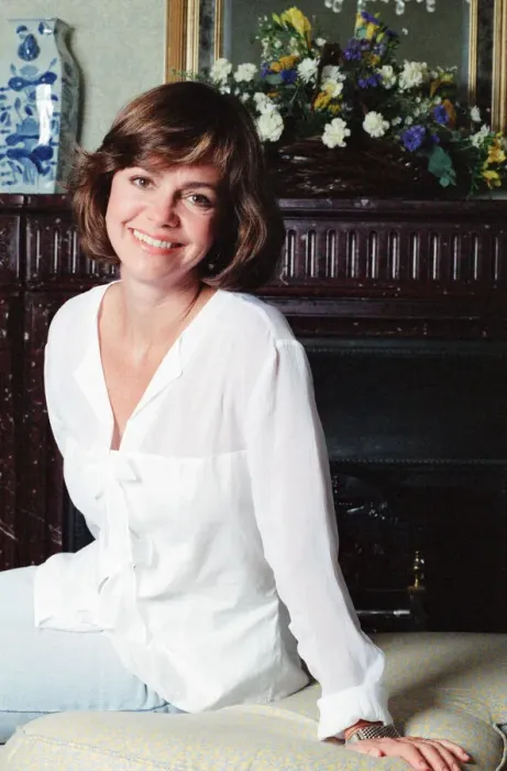 Framed Print : Sally Field, american actress, in the UK to promote new film, Soapdish Framed Print : Sally Field, american actress, in the UK to promote new film, Soapdish