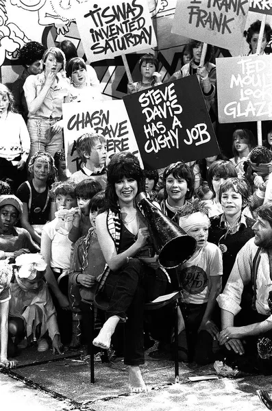 Sally James TV presenter on TISWAS A©mirrorpix